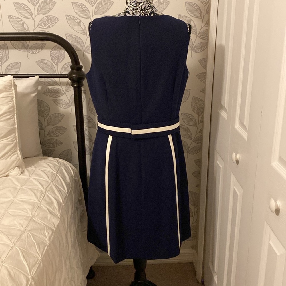 NWT Brooks Brothers Red Fleece navy & white belted sleeveless sheath dress - Picture 3 of 11